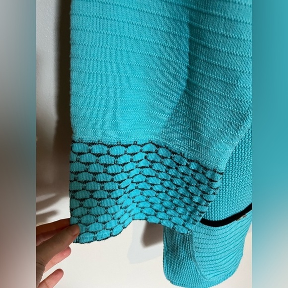 New with tags MARGARET WINTERS blue sweater. Knit size 1X - Picture 7 of 7